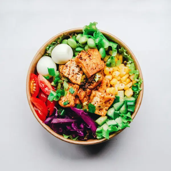 MAINS & SALADS